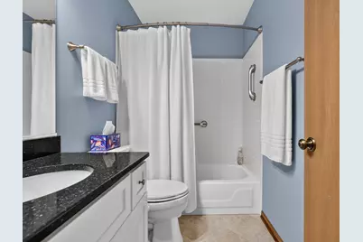 1723 Leeds Court #1, Mundelein, IL 60060 - Photo 11