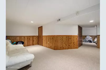 1817 Longboat Drive, Elk Grove Village, IL 60007 - Photo 23