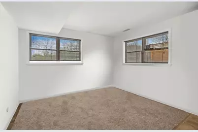 47 W Stone Avenue, Lake Forest, IL 60045 - Photo 11
