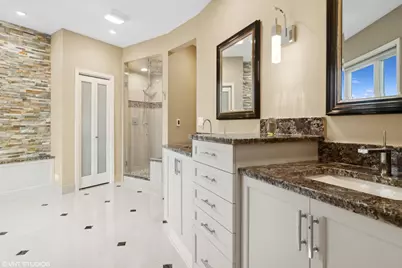 1 Renaissance Place #1PH, Palatine, IL 60067 - Photo 37