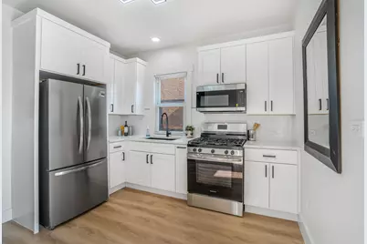 2724 N Mobile Avenue #HSE, Chicago, IL 60639 - Photo 15