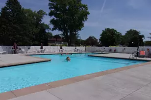 7415 Chevy Chase Ct, Fox Lake, IL 60020 - Photo 25