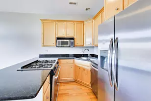 1875 N Winnebago Ave, Chicago, IL 60647 - Photo 7