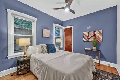 4832 N Tripp Avenue, Chicago, IL 60630 - Photo 13