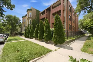 6500 S Minerva Ave, Chicago, IL 60637 - Photo 3