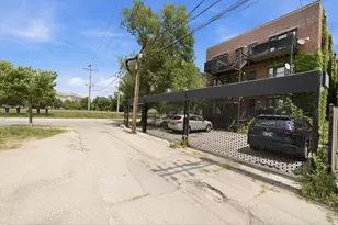 6500 S Minerva Ave, Chicago, IL 60637 - Photo 25