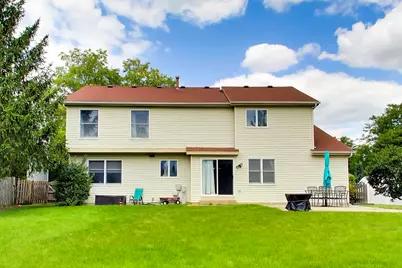 320 Yorkshire Drive, Mundelein, IL 60060 - Photo 19