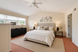 320 Yorkshire Dr, Mundelein, IL 60060 - Photo 9