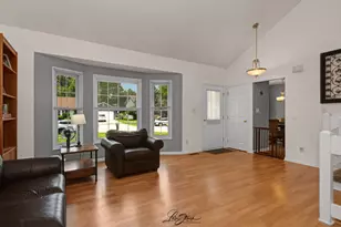 4609 W Glenbrook Trail, McHenry, IL 60050 - Photo 7
