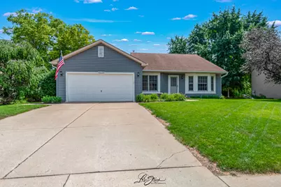 4609 W Glenbrook Trail, McHenry, IL 60050 - Photo 3