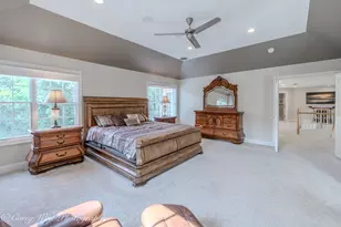 14 Baker Park Ave, Peru, IL 61354 - Photo 27