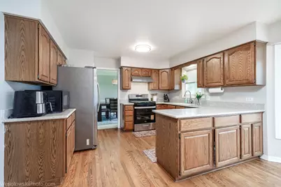 27W303 Chartwell Drive, Winfield, IL 60190 - Photo 11