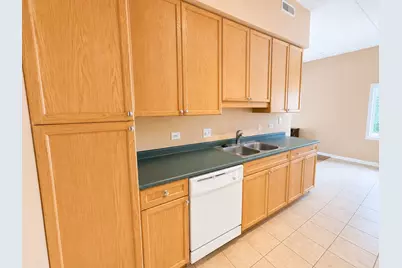 6807 N Milwaukee Avenue #103, Niles, IL 60714 - Photo 7