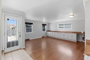 8753 S Kostner Ave, Hometown, IL 60456 - Photo 9