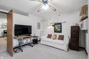 3130 W Monroe St, Waukegan, IL 60085 - Photo 23