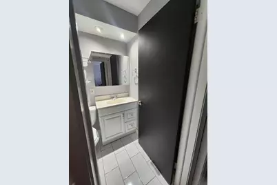 550 Ida Street #4sw, Des Plaines, IL 60016 - Photo 13