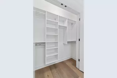 4513 N Clark Street #210, Chicago, IL 60640 - Photo 11