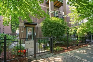1112 W Washburne Ave, Chicago, IL 60608 - Photo 3