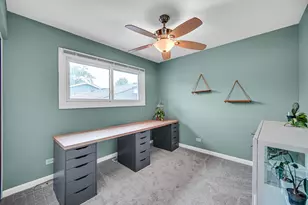 2921 Brentwood Ct, Woodridge, IL 60517 - Photo 13