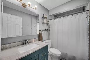 2921 Brentwood Ct, Woodridge, IL 60517 - Photo 11