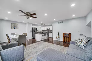 2921 Brentwood Ct, Woodridge, IL 60517 - Photo 5