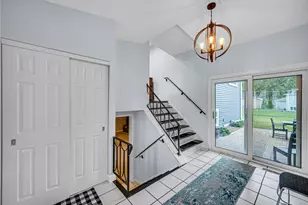2921 Brentwood Ct, Woodridge, IL 60517 - Photo 3