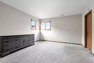 12250 S Dogwood Ln, Palos Heights, IL 60463 - Photo 13