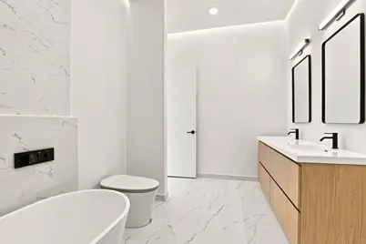 2072 N Western Avenue #303, Chicago, IL 60647 - Photo 15