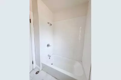 3636 W Iowa Street #1R, Chicago, IL 60651 - Photo 5