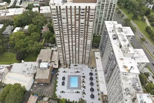 525 W Hawthorne Pl, Chicago, IL 60657 - Photo 27