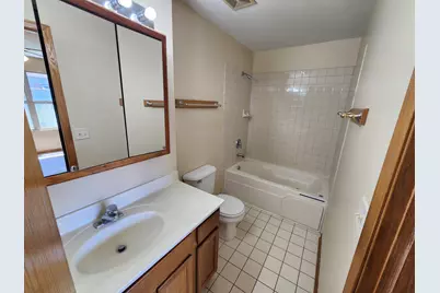 2363 E 70th Place #B, Chicago, IL 60649 - Photo 11