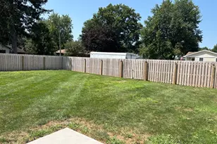 304 S McKinley St, Mansfield, IL 61854 - Photo 31
