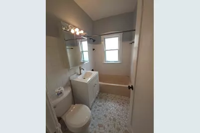 1218 N 18th Avenue, Melrose Park, IL 60160 - Photo 9