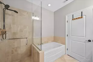 4950 N Western Ave, Chicago, IL 60625 - Photo 9