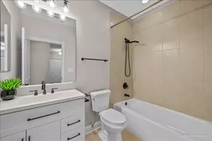 4950 N Western Ave, Chicago, IL 60625 - Photo 13