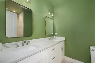 1226 W Winnemac Ave, Chicago, IL 60640 - Photo 13