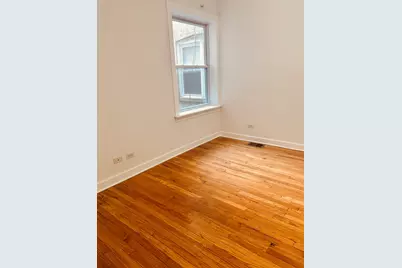 3222 W Berteau Avenue #1, Chicago, IL 60618 - Photo 13