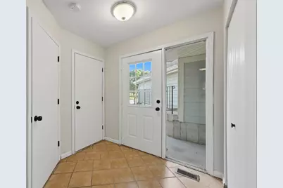 184 W Hamilton Drive, Palatine, IL 60067 - Photo 19