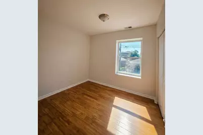 3939 W Iowa Street #1W, Chicago, IL 60651 - Photo 9