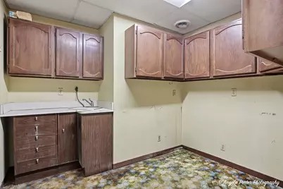 4901 W Elm Street, McHenry, IL 60050 - Photo 15