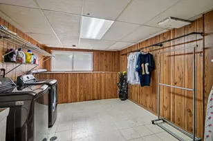 1146 Blackhawk Ct, Schaumburg, IL 60193 - Photo 31