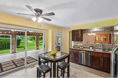 1146 Blackhawk Court, Schaumburg, IL 60193 - Photo 7