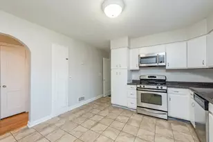 516 S Victory St, Waukegan, IL 60085 - Photo 13