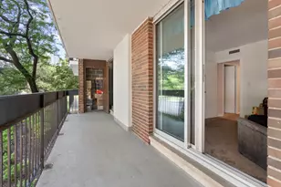 5901 N Sheridan Rd, Chicago, IL 60660 - Photo 13