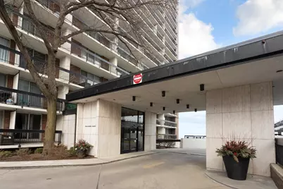 5901 N Sheridan Road #2J, Chicago, IL 60660 - Photo 1