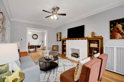 1915 W Montrose Avenue #2, Chicago, IL 60613 - Photo 5