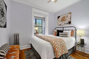 1915 W Montrose Ave, Chicago, IL 60613 - Photo 25