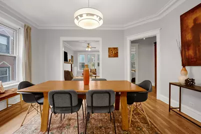 1915 W Montrose Avenue #2, Chicago, IL 60613 - Photo 11