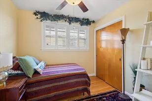 1914 Warren St, Evanston, IL 60202 - Photo 9