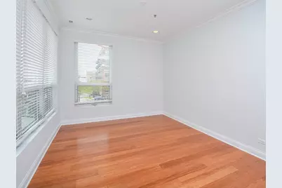 20 N Aberdeen Street #301, Chicago, IL 60607 - Photo 7